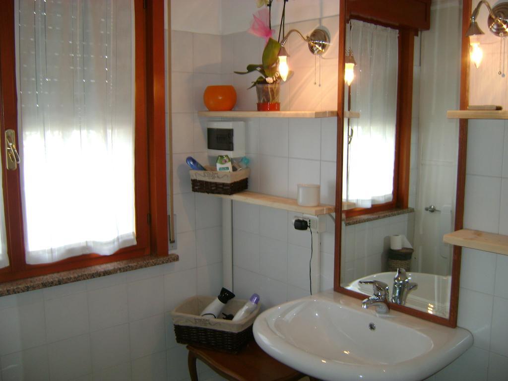 B&B Lattemiele ฟอนตาเนลลาโต ภายนอก รูปภาพ